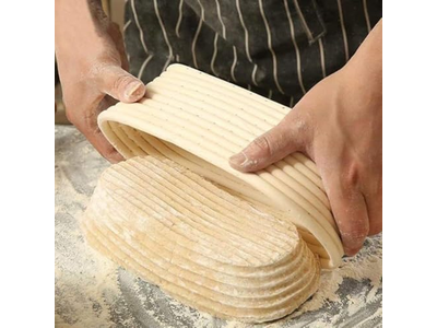 Horneando Pan con una Cesta de Banneton